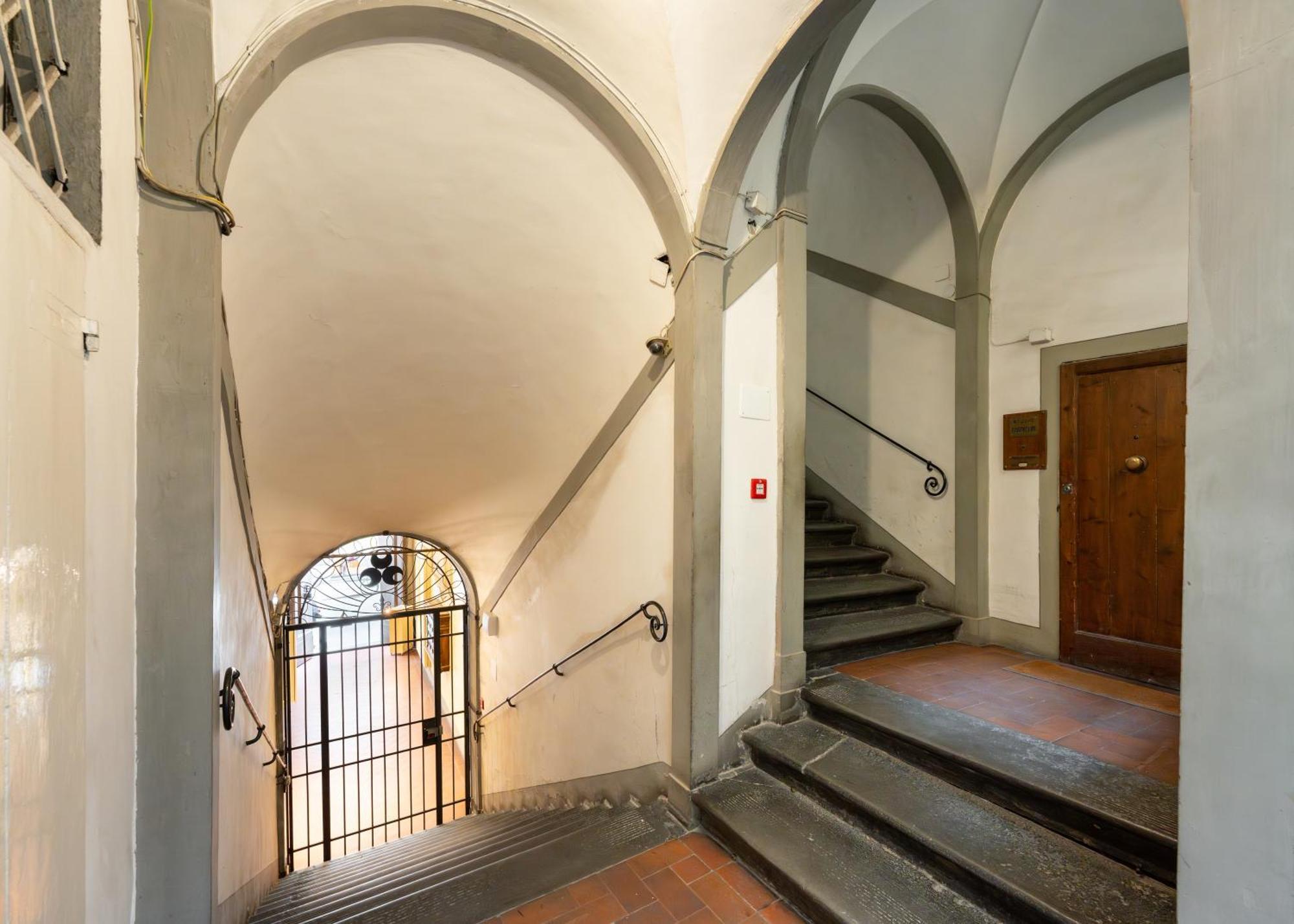 Tg - One Bedroom Luxury Apartment In The Fashion District Florence Extérieur photo